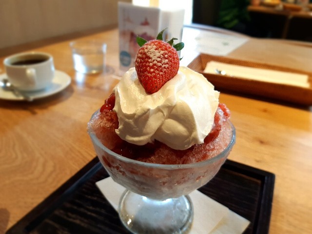 氷いちごショートケーキ