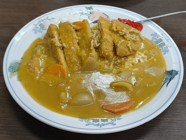 カツカレー（ご飯半分）