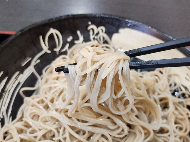 蕎麦を何時ものように手繰る