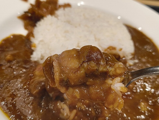 牛タンとカレーライスを食べてみる