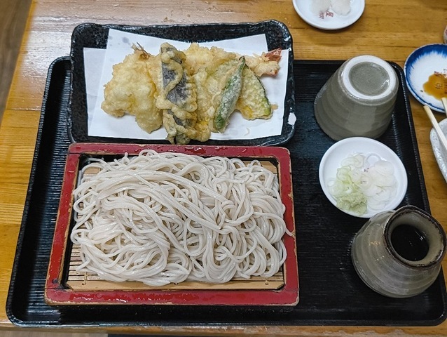 天ちらともりそばを合わせて天せいろ
