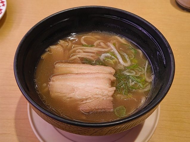 和歌山 豚骨しょうゆラーメン