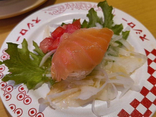 サーモンのサラダ寿司