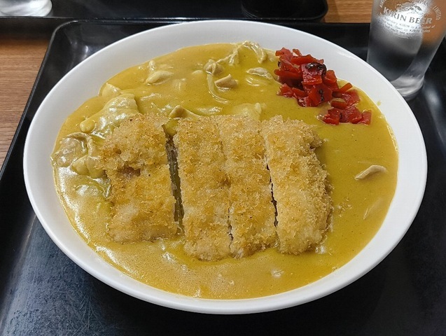 カツカレー（ご飯半分）