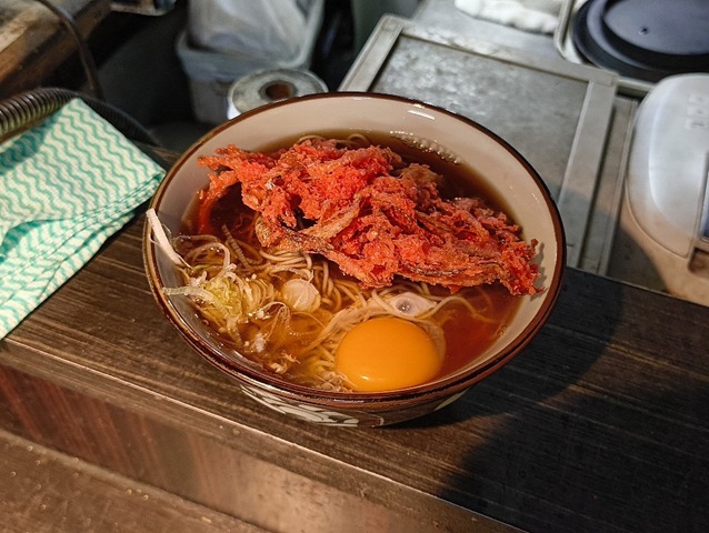 紅ショウガ天そば