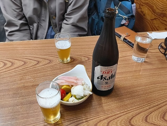 ビールとおしんこ盛り合わせ