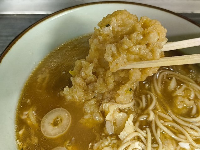 イカ天を食べる
