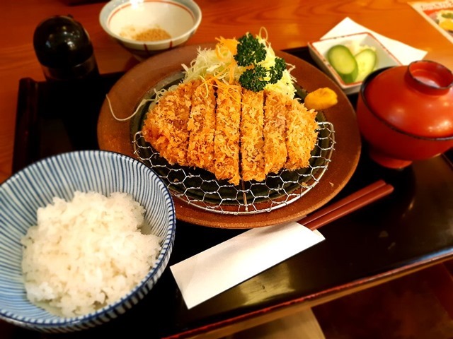 こだわりメンチカツ定食