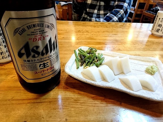 ビールと板わさ