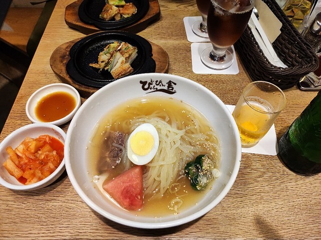 盛岡冷麺辛味別とビール