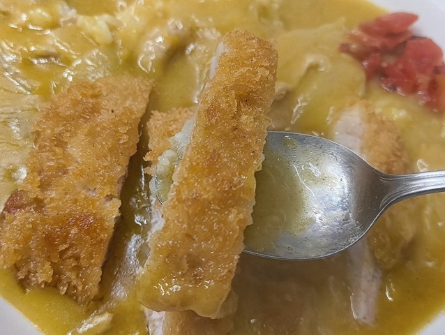 カツも食べる