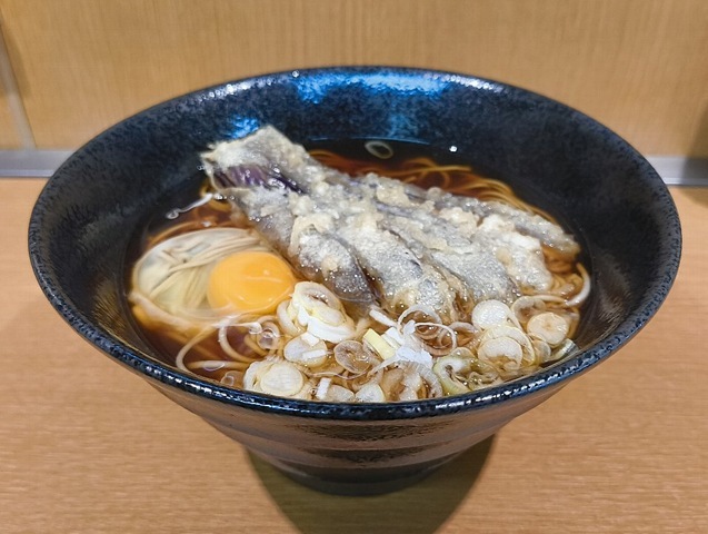 イカ天そばと生たまご