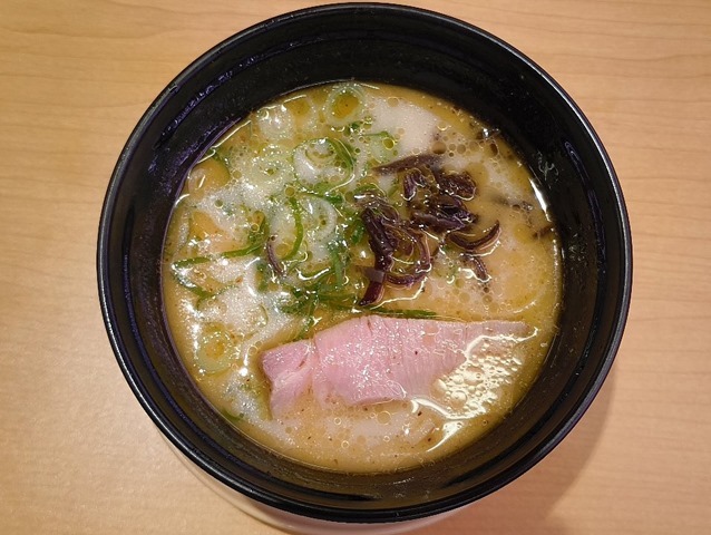 豚骨鯛だしラーメン