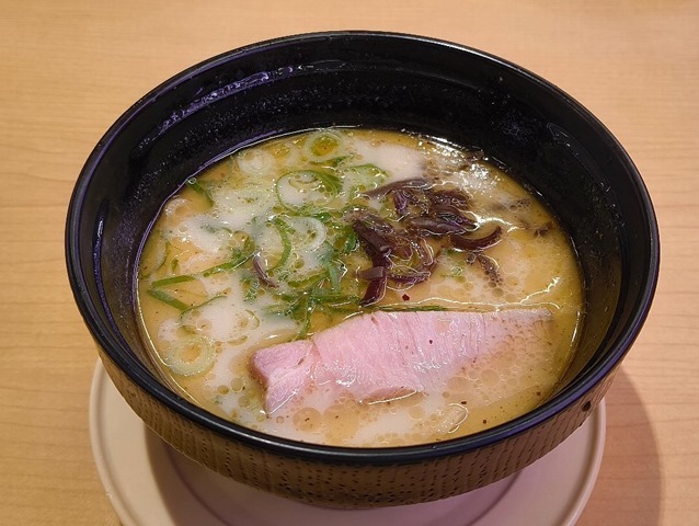 豚骨鯛だしラーメン