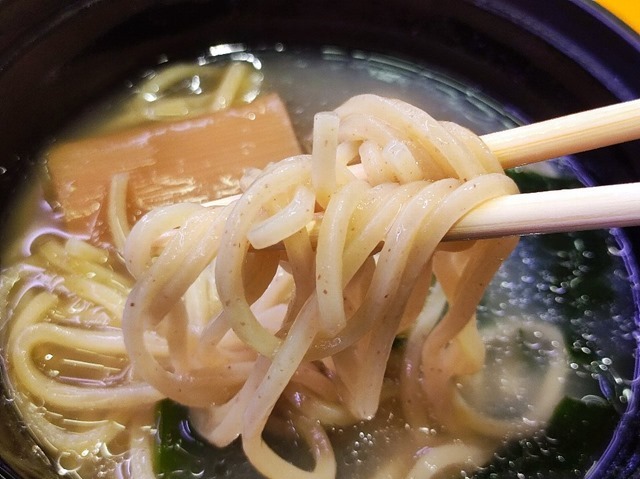 麺は何時ものスシローだ