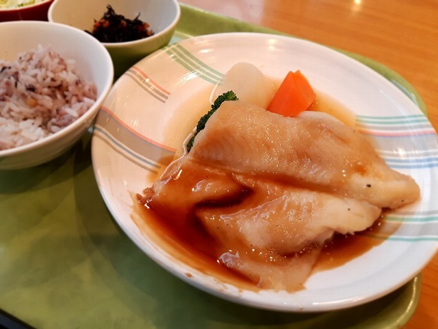 白身魚の照り焼定食