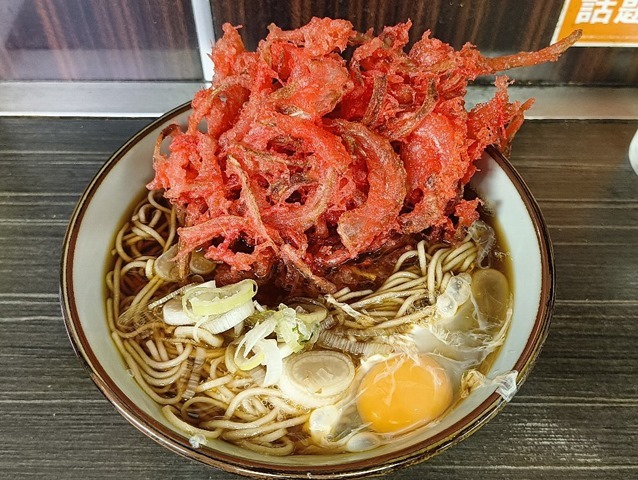 紅ショウガ天そば＋生たまご≒紅ショウガ天玉そば