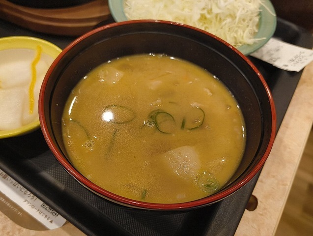みそ汁の出来は松屋より上だな