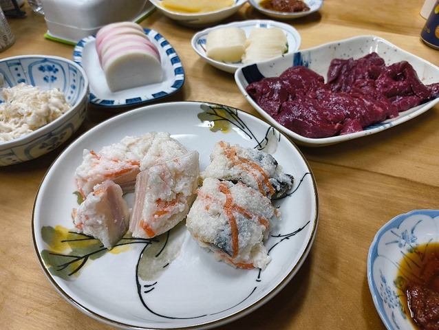 かぶら寿しと大根寿しと会津牛刺しと