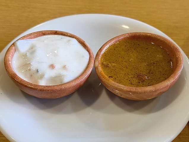 ライタとカレーソース