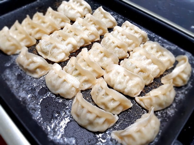 正嗣の餃子（焼き上がり）