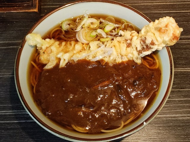 カレーそば＋ちくわ天