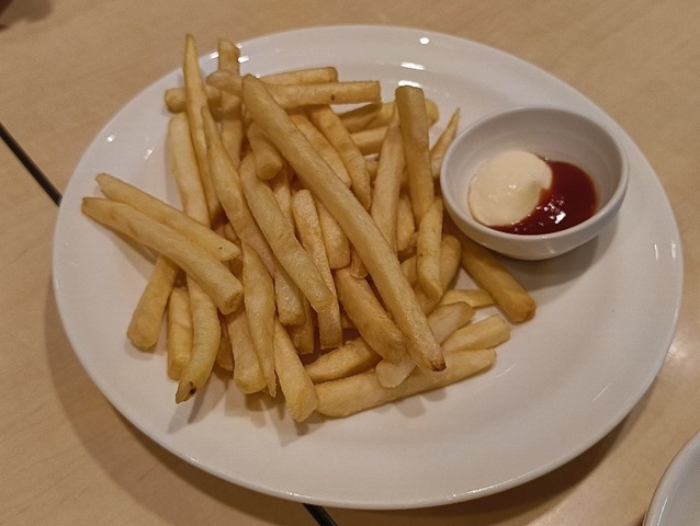 山盛りポテトフライ