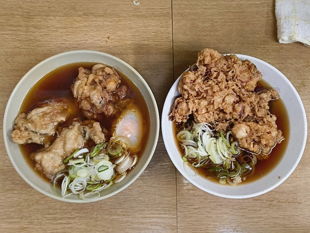 ジャンボゲソ天＋太そば（小盛）とカキ天2コ＋生たまご＋ミニゲソ天＝＋太そば（小盛）