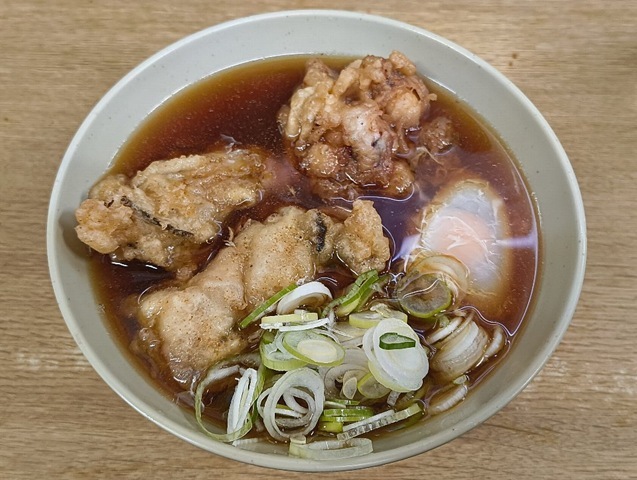 カキ天2コ＋生たまごとミニゲソ天＋太そば（小盛）