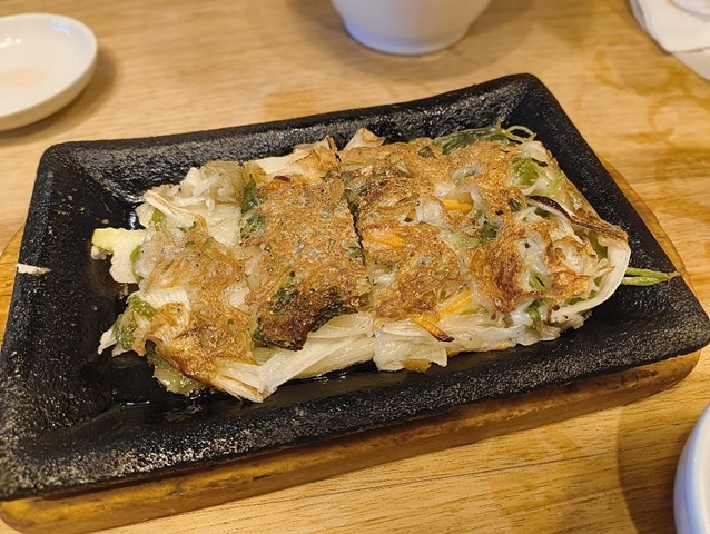 茨城産しらすと大葉のチヂミ