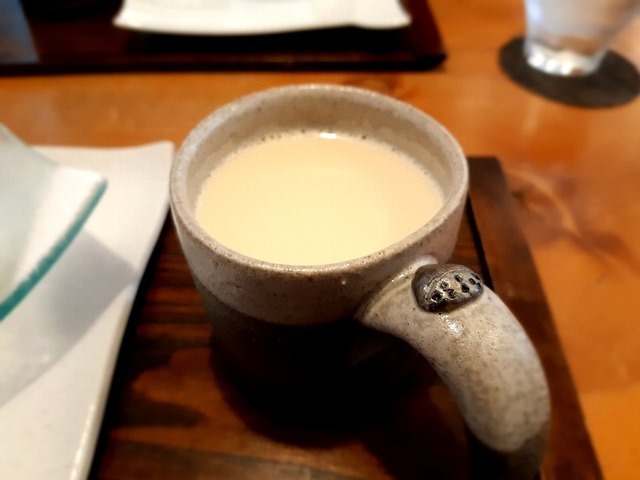 茎ほうじ茶ラテ