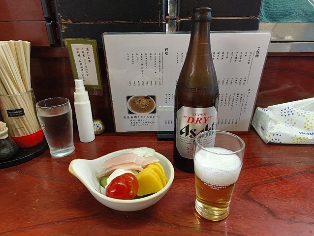 ビールとおしんこ盛り合わせ