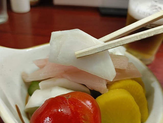 おしんこを食べる