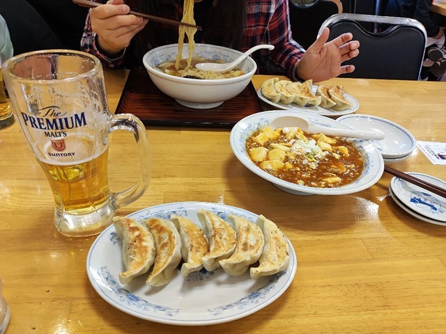 マーボ豆腐とぎょうざでランチ