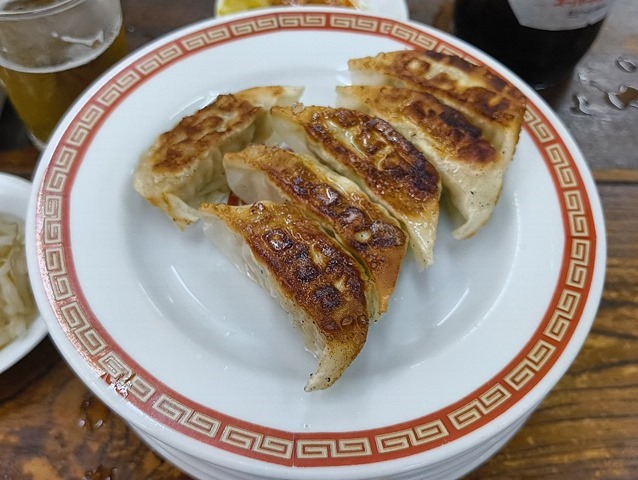 6皿目