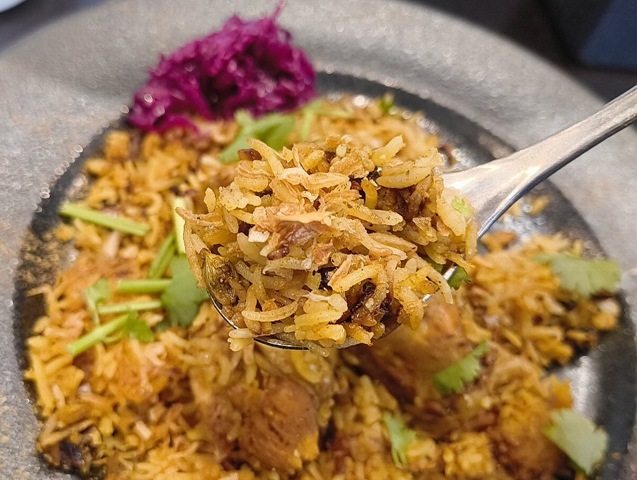 一口食べてみる