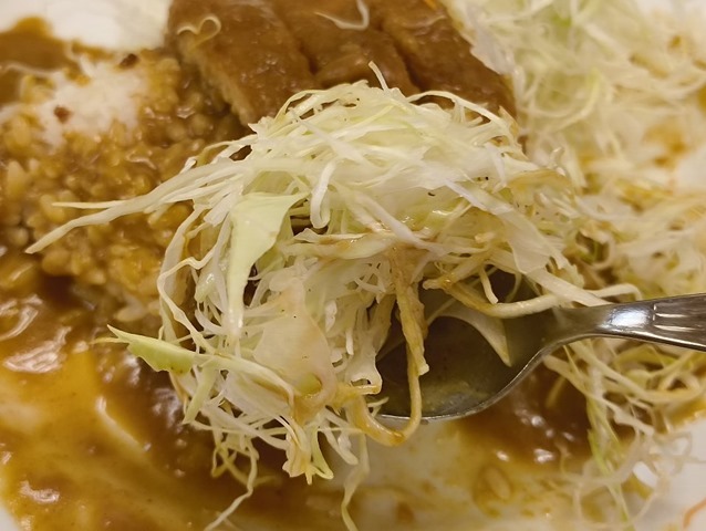 キャベツも食べる