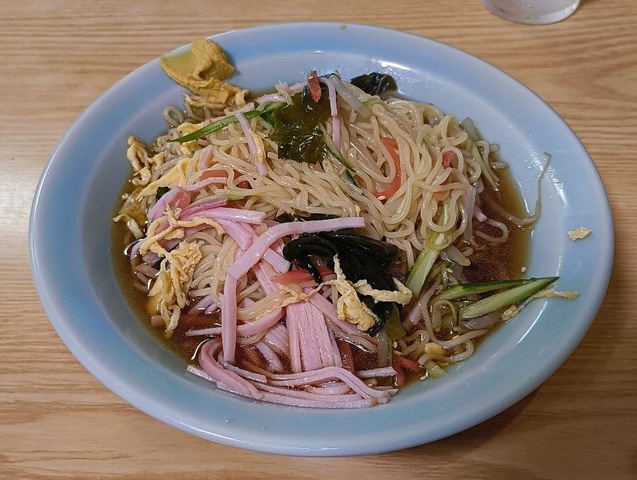具材をぐっるぐると混ぜ合わせる