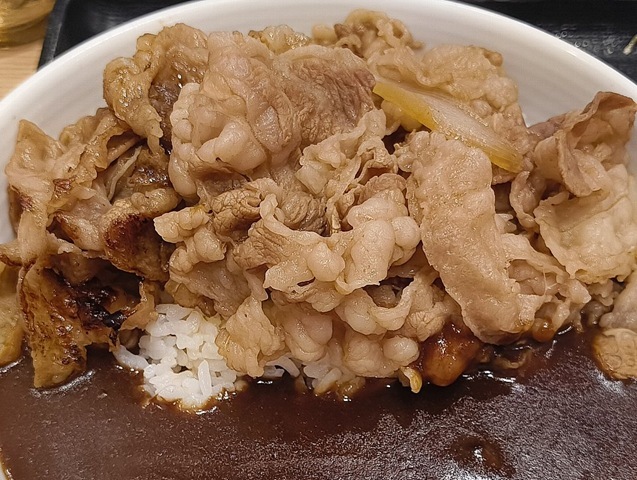 牛どんのあたまとカルビ