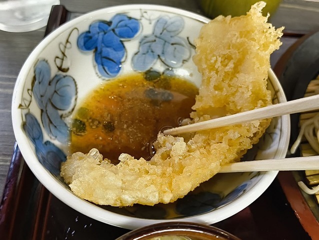 汁のかかったイカ天だ