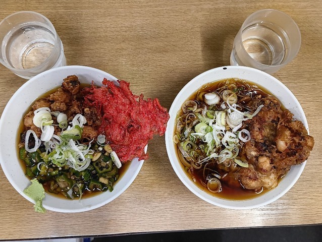 山形だし＋ゲソ天＋紅しょうが天＋太そば（小盛）とジャンボゲソ天＋太そば（小盛）