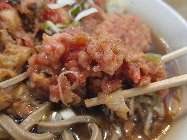 汁をたっぷり吸って柔らかくなったところを頬張れば、海老の香ばしい風味が口いっぱいに広がる