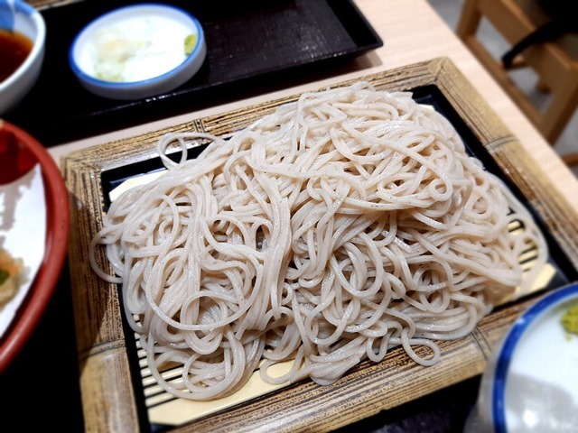 天ぷらセットの蕎麦