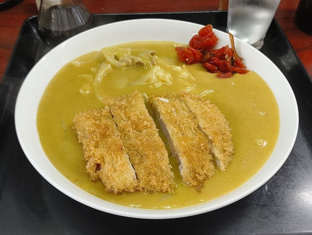 カツカレー（ご飯半分）