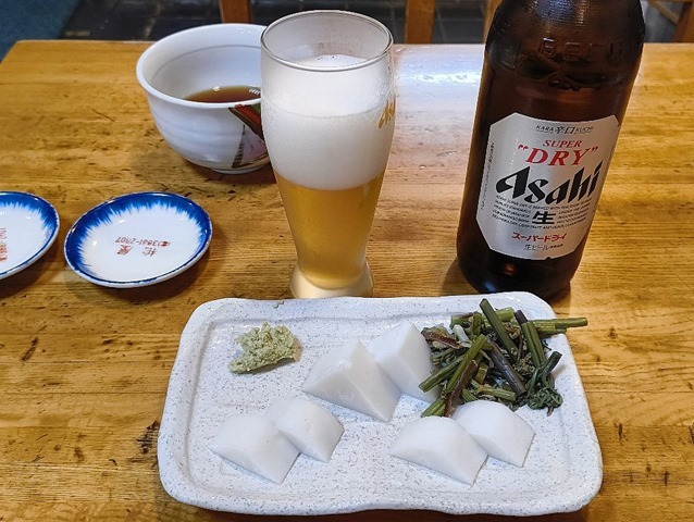 ビールと板わさ