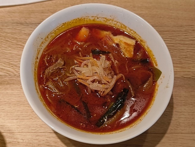 ユッケジャン辛温麺
