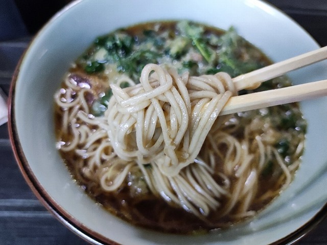 春菊天そばを手繰る