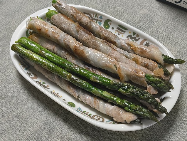 アスパラガス（肉巻き・素揚げ）