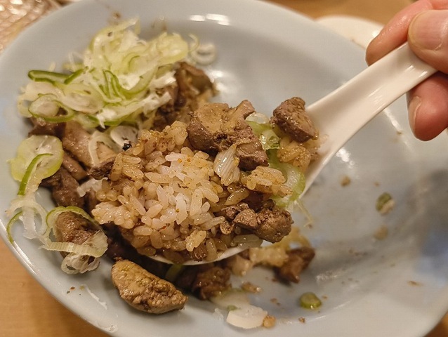 純レバ丼を食べる