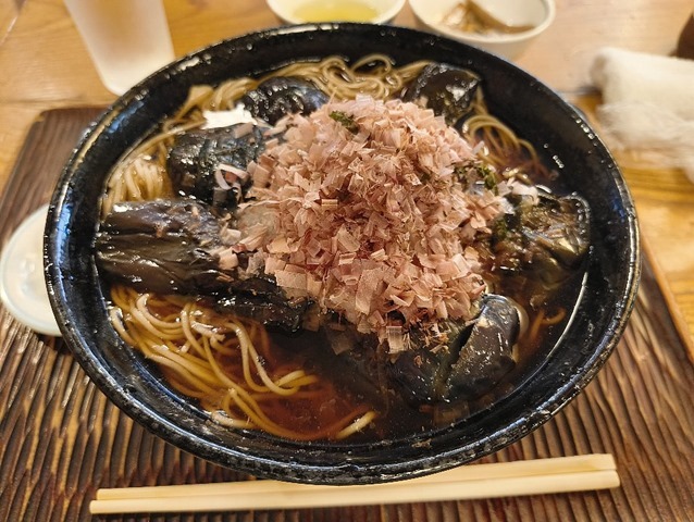 冷しなすそば（大盛）